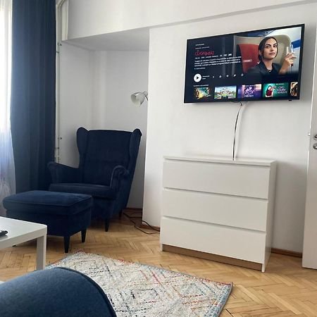 Emm Apartament - 100M Parc Si Metrou Tinererului Βουκουρέστι Εξωτερικό φωτογραφία