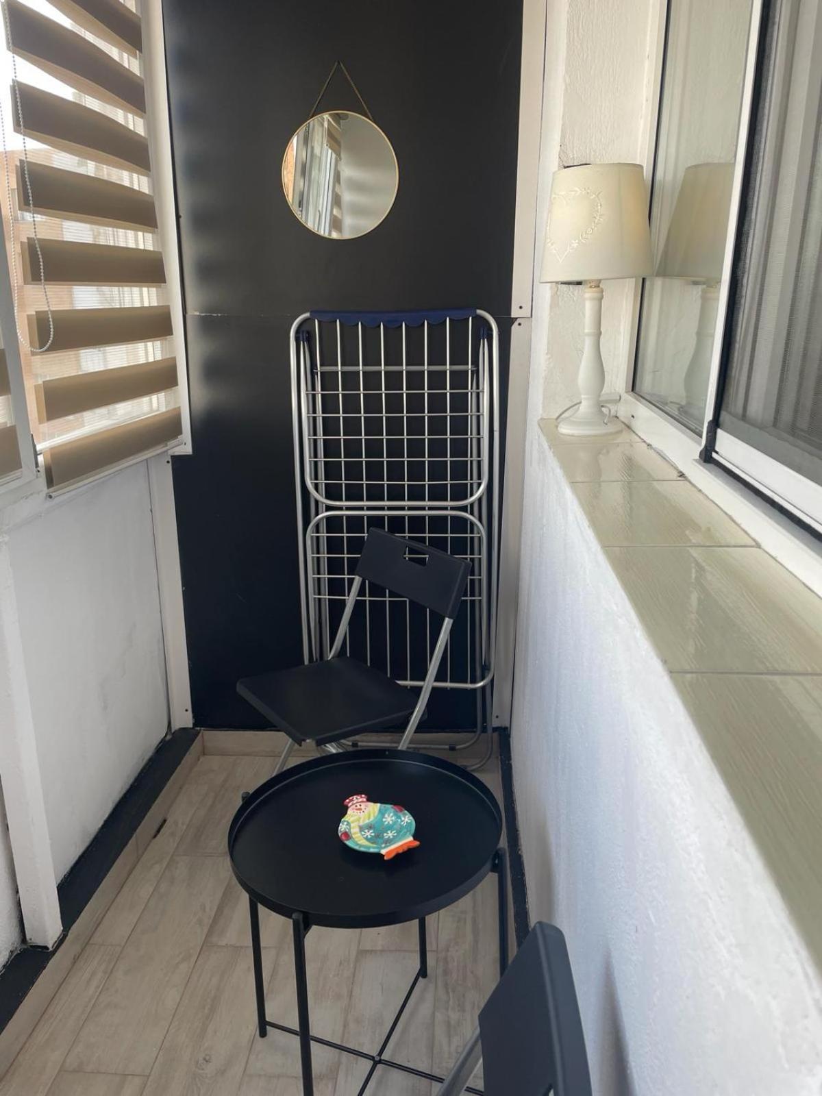 Emm Apartament - 100M Parc Si Metrou Tinererului Βουκουρέστι Εξωτερικό φωτογραφία