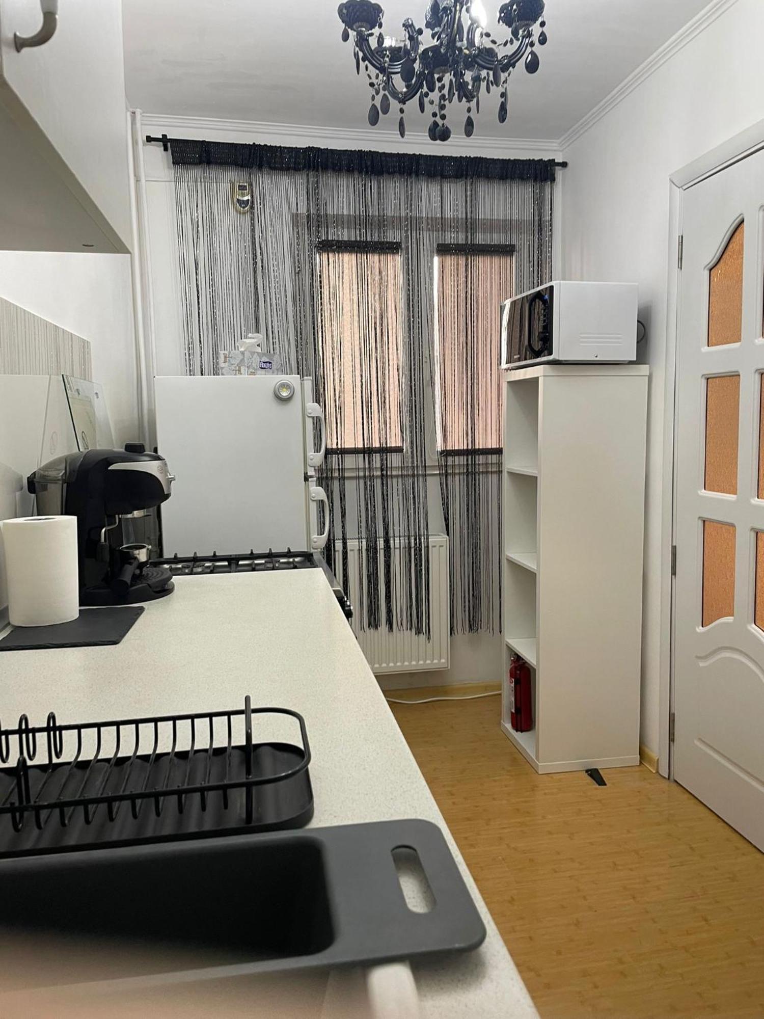 Emm Apartament - 100M Parc Si Metrou Tinererului Βουκουρέστι Εξωτερικό φωτογραφία