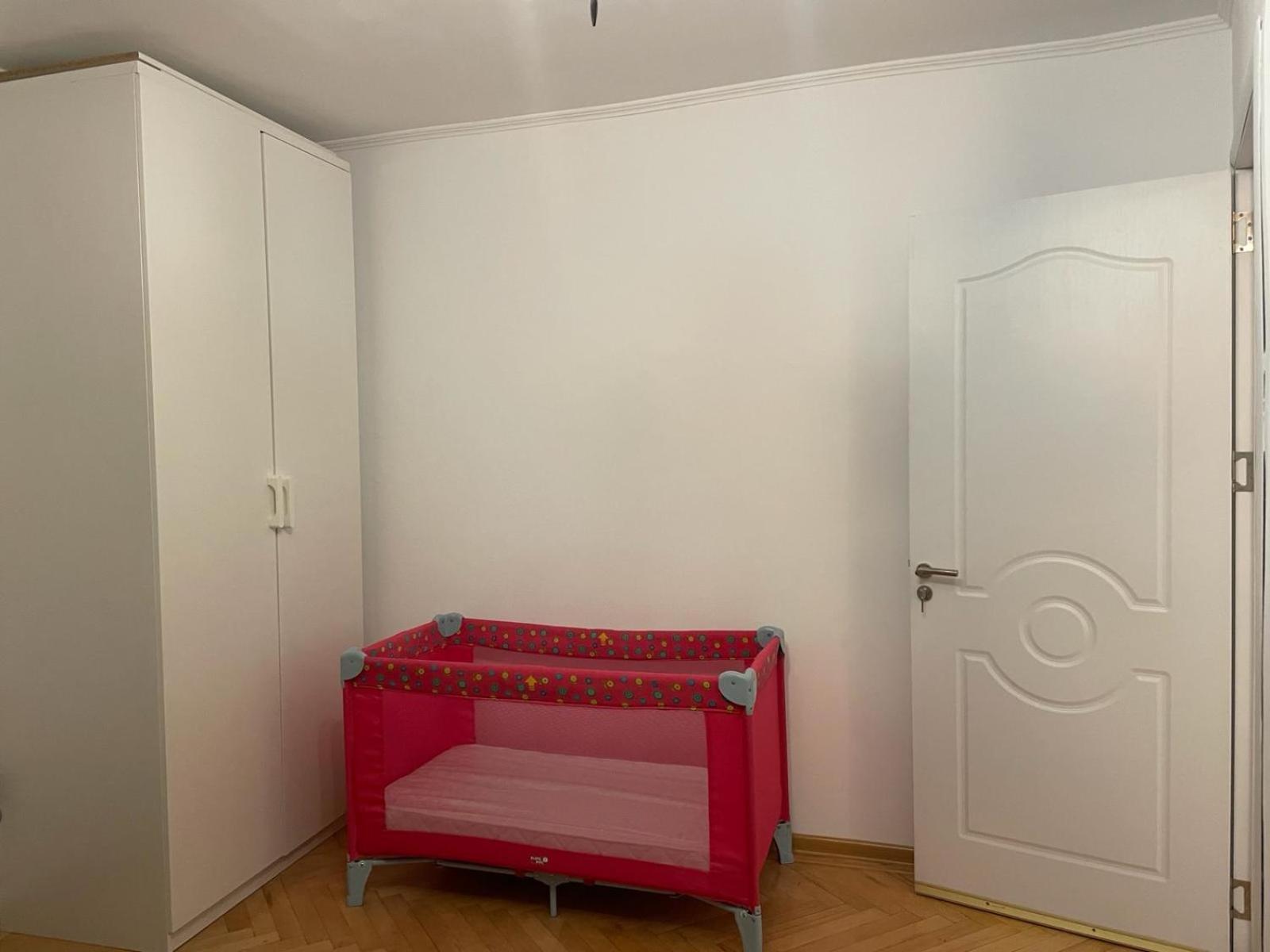 Emm Apartament - 100M Parc Si Metrou Tinererului Βουκουρέστι Εξωτερικό φωτογραφία